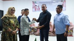 Kota Bekasi - Wali Kota Bekasi Tri Adhianto meresmikan pendopo warga di RT 06 RW 04, Kelurahan Teluk Pucung, Kecamatan Bekasi Utara. Foto: Ist/Gobekasi.id.