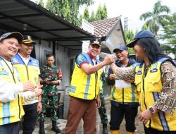 Wali Kota dan Wamen PUPR Tinjau Titik Rawan Banjir di Kota Bekasi