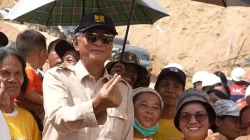 Kota Bekasi - Menteri Pekerjaan Umum Dody Hanggodo meninjau lokasi penanganan banjir di Desa Setiamekar, Kecamatan Sukawangi, Sabtu (24/1/2026). Foto: Ist/Gobekasi,id.