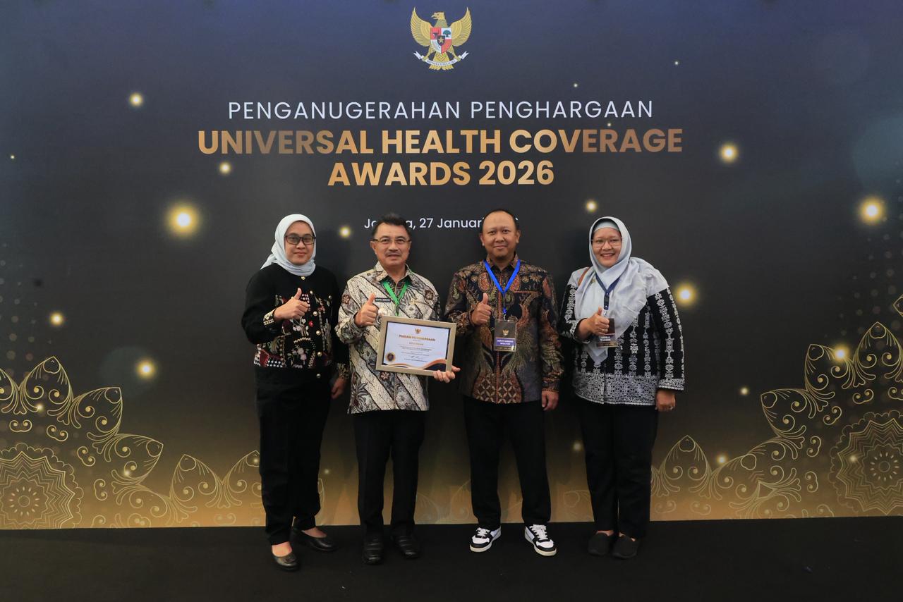 Kota Bekasi - Wakil Wali Kota Bekasi, Abdul Harris Bobihoe turut menghadiri Deklarasi dan Pencanangan Universal Health Coverage (UHC) i Ballroom JIEXPO Kemayoran, Jakarta Pusat, Selasa (27/1/2026). Foto: Ist/Gobekasi.id.