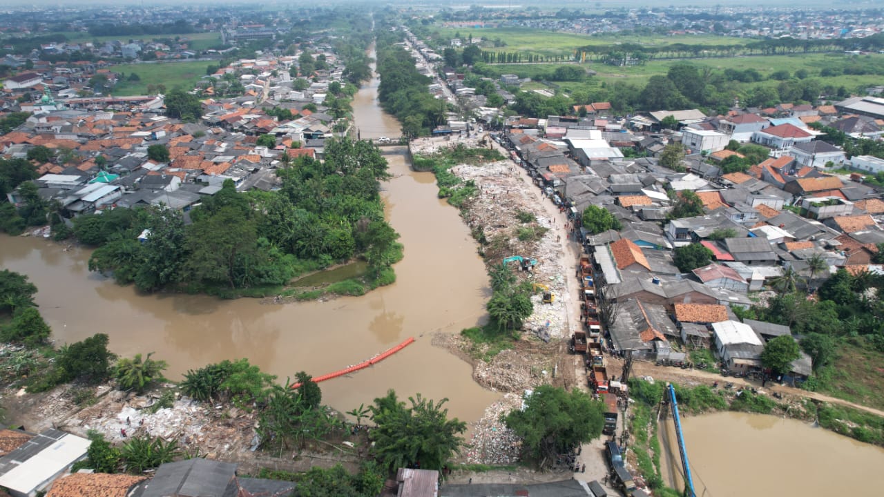 Kabupaten Bekasi - Aliran Kali CBL. Foto: Ist/Gobekasi.id.