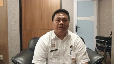 Kota Bekasi - Kepala Dinas Sosial Kota Bekasi Robert Siagian.