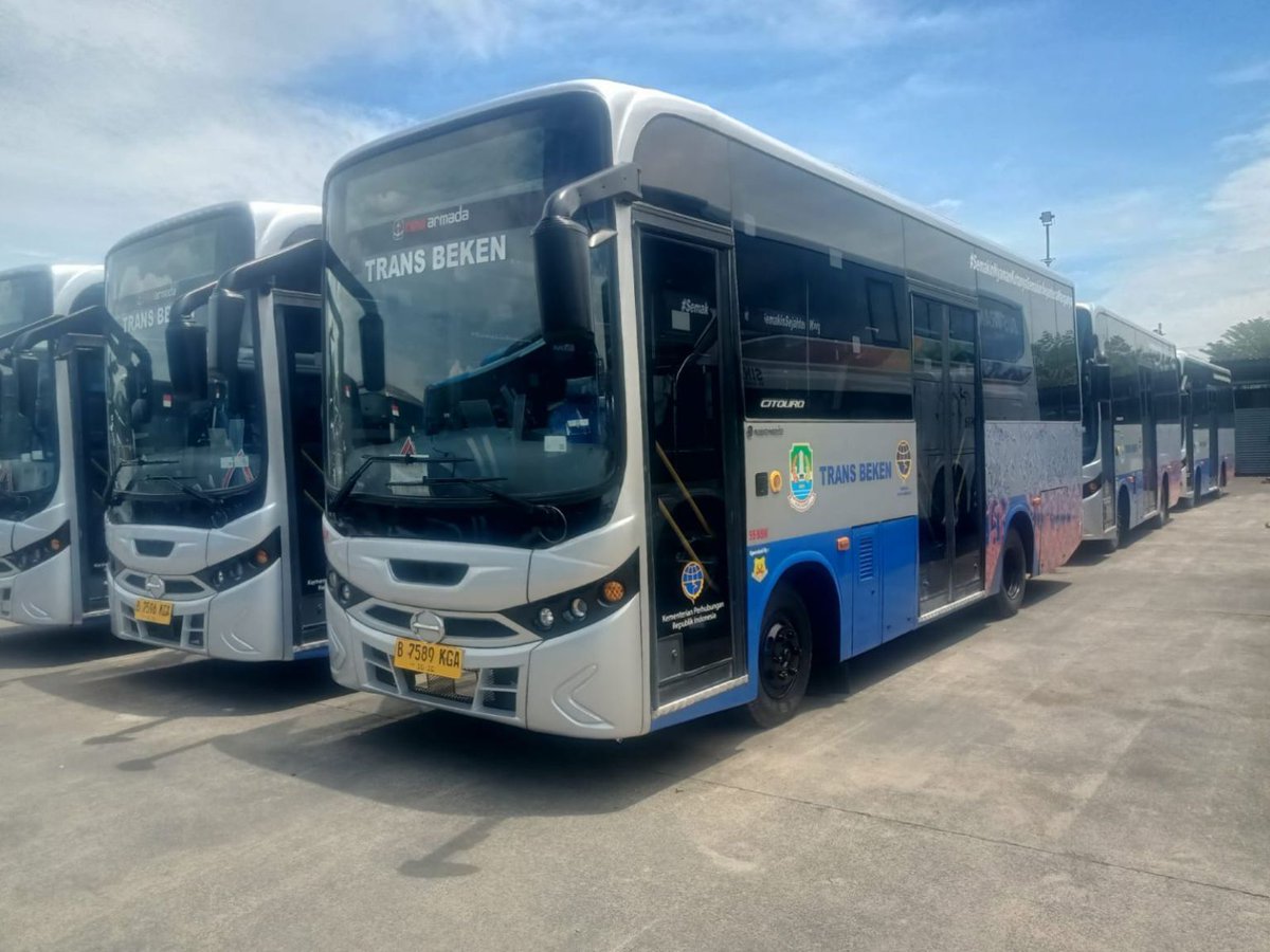 Kota Bekasi - Trans Beken berjajar. Foto: Ist/Gobekasi.id.