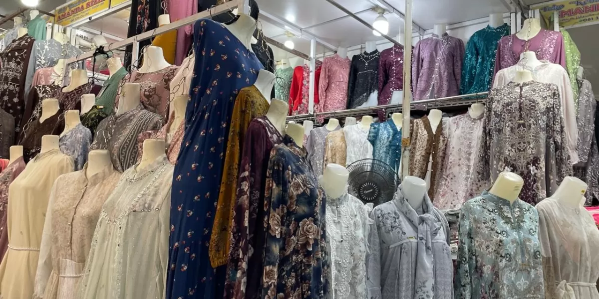 Kota Bekasi - Tren Gamis Bini Orang