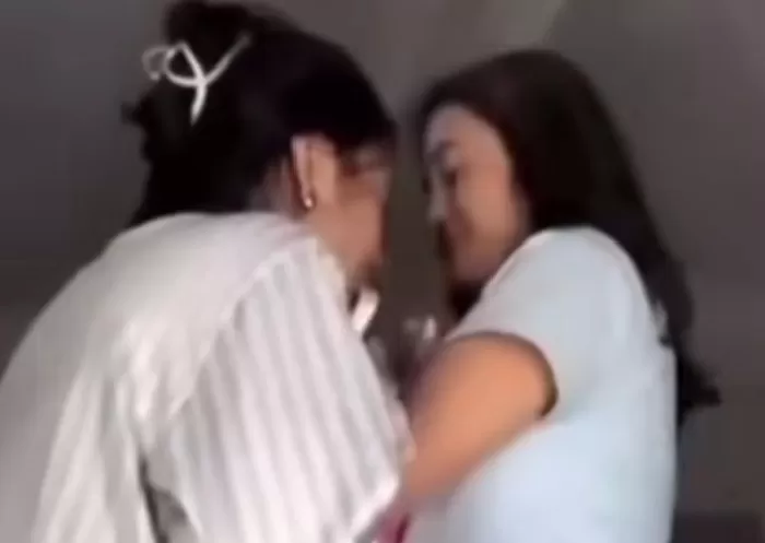 Bekasi - Dua selebgram Makassar diduga salah gunakan Whip Pink (Instagram : @garudasiwainfotainment)