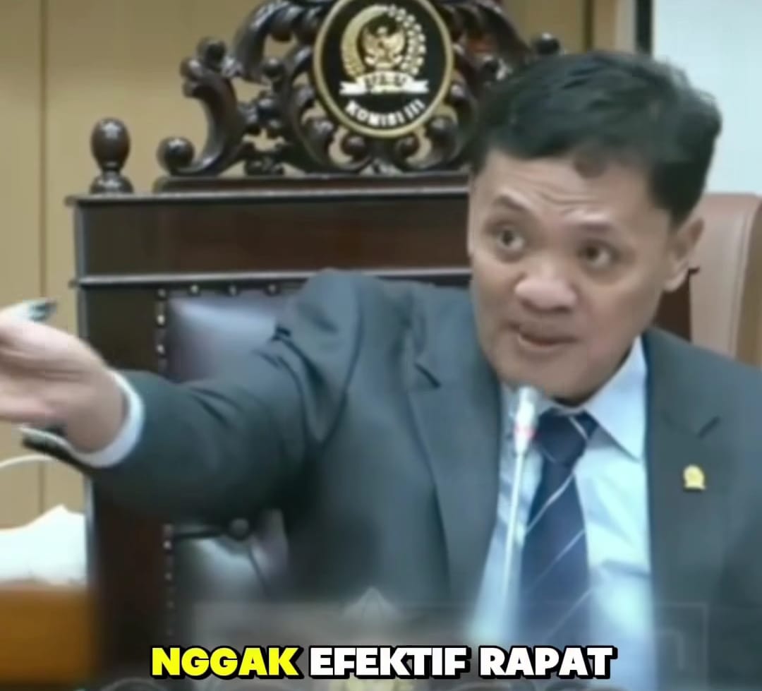 Bekasi - Ketua Komisi III, Habiburokhman, mengusir perwakilan Direksi PT Hasana Damai Putra (HDP) dari ruang rapat setelah menilai pihak pengembang tidak mematuhi tata tertib persidangan.