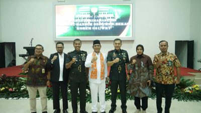 Kabupaten Bekasi - Plt Bupati Bekasi Asep Surya Atmaja menghadiri Serah Terima Jabatan (Sertijab) Komandan Kodim (Dandim) 0509/Kabupaten Bekasi dari Letkol Arh Sabdho Aji Wibowo kepada Letkol Inf Michael Ronald Simbolon, di Aula Babinsa Makodim 0509/Kabupaten Bekasi, Jumat (20/2/2026). Foto: Ist