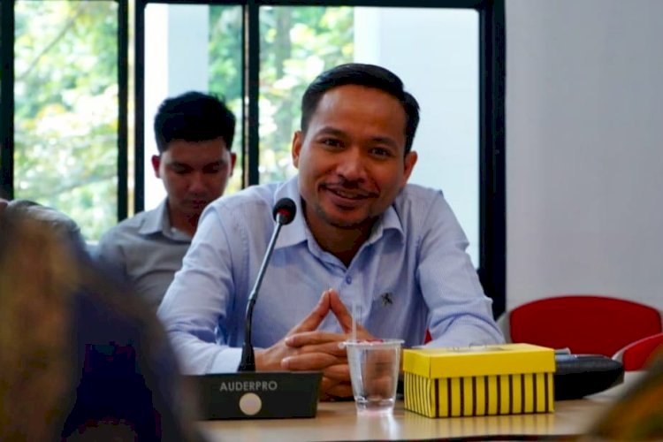 Kabupaten Bekasi -Ketua Bapemperda DPRD Kabupaten Bekasi, Ombi Hari Wibowo.