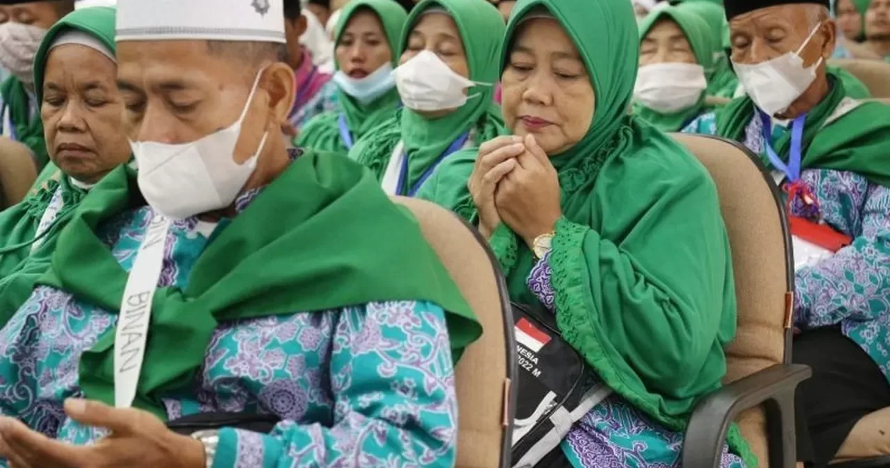 Kabupaten Bekasi -Sebanyak 3.346 calon jemaah haji asal Kabupaten Bekasi, Jawa Barat, mengikuti bimbingan manasik yang digelar Kementerian Agama setempat.