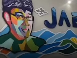 Ronny Hermawan Soroti Pencopotan Foto Ridwan Kamil, Ingatkan Pejabat Tak Personalisasi Ruang Publik