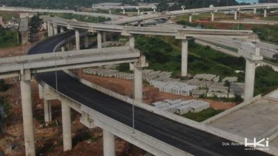 Bekasi - Pengerjaan Proyek Tol Jakarta-Cikampek II Selatan Paket 2A dengan panjang main road 10,50 km yang membentang dari Setu hingga Sukaragam progres sudah 81,65%. (Dok. PT Hutama Karya Infrastruktur (HKI)