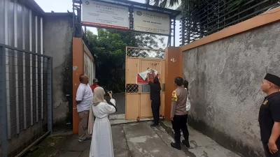 Kota Bekasi - Kementerian Pelindungan Pekerja Migran Indonesia (KemenP2MI) resmi mencabut sanksi administratif penghentian sementara kegiatan penempatan Pekerja Migran Indonesia (PMI) terhadap PT Bumi Mas Indonesia Mandiri. Foto: Ist