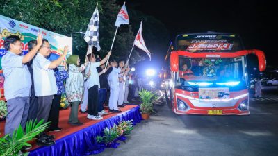 Kabupaten Bekasi - Kemenaker lepas mudik bareng pekerja Cikarang, Jumat (13/3/2026). Foto: Ist/Gobekasi.id.