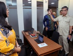 Menaker Pastikan Posko THR-BHR Tetap Siaga Saat Libur, Aduan THR Jadi Prioritas Pengawasan