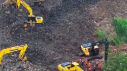 Tragedi Longsor Bantargebang: 8 Truk Sampah Ditemukan Ringsek, Tim SAR Masih Berpacu Cari 4 Korban Hilang