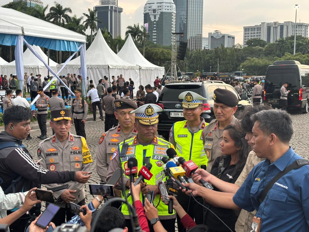 Jakarta - Kepala Korps Lalu Lintas (Kakorlantas) Polri, Irjen Pol. Agus Suryonugroho, usai melakukan apel operasi ketupat 2026 di Monas. Foto: Ist/Gobekasi.id.