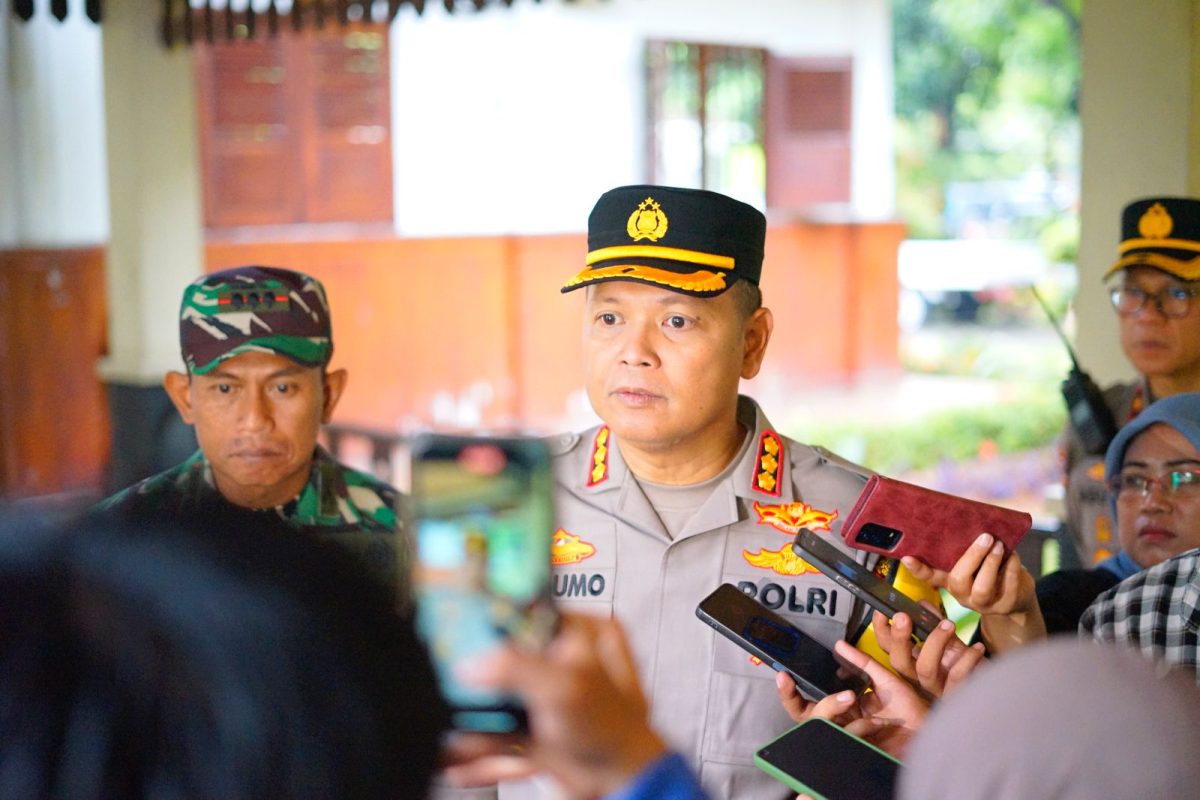Kota Bekasi - Kapolres Metro Bekasi Kota, Kombes Kusumo Wahyu Bintoro, saat usai melakukan gelar pasukan operasi ketupat di Alun-Alun M Hasibuan Kota Bekasi. Foto: Ist/Gobekasi.id.