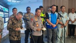 Kota Bekasi - Kapolri saat melakukan peninjauan intensif di Command Center Jasa Marga, Gerbang Tol Cikampek Utama, Bekasi, Rabu (25/3/2026). Foto: Septian/Gobekasi.id.