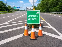 Terjebak ‘One Way’ Arah Jakarta? Ini Jalur Keluar di KM 72 Bagi yang Ingin ke Bandung