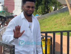 Daniel Sturridge Sambangi Stadion Patriot Bekasi, Beri Coaching Clinic untuk Talenta Lokal