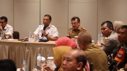 Kota Bekasi – Wakil Wali Kota Bekasi, Abdul Harris Bobihoe, menghadiri Rapat Koordinasi dan Evaluasi Program Makan Bergizi Gratis (MBG) bersama unsur Forkopimda di Ballroom Hotel Santika Harapan Indah, Selasa (31/3/2026). Foto: Ist/Gobekasi.id.