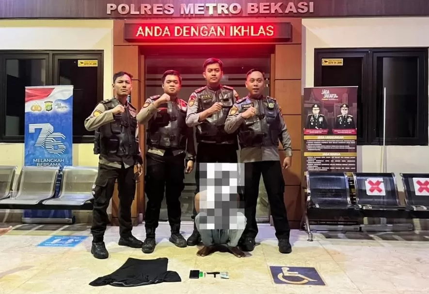 Kabupaten Bekasi - Terduga spesialis pencurian kendaraan bermotor (curanmor) berhasil diringkus di kawasan Pasir Gombong. oleh Tim Perintis Polres Metro Bekasi, Rabu (25/3/2026) dini hari. Foto: Ist/Gobekasi.id.