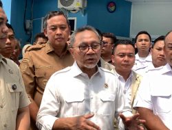 Datang ke Bekasi, Zulhas Ungkap 1.708 Operasional Unit SPPG Dihentikan