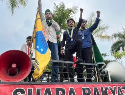 Gedung Bupati Bekasi Dikepung Mahasiswa Cipayung Plus, Tuntut Keadilan Anggaran