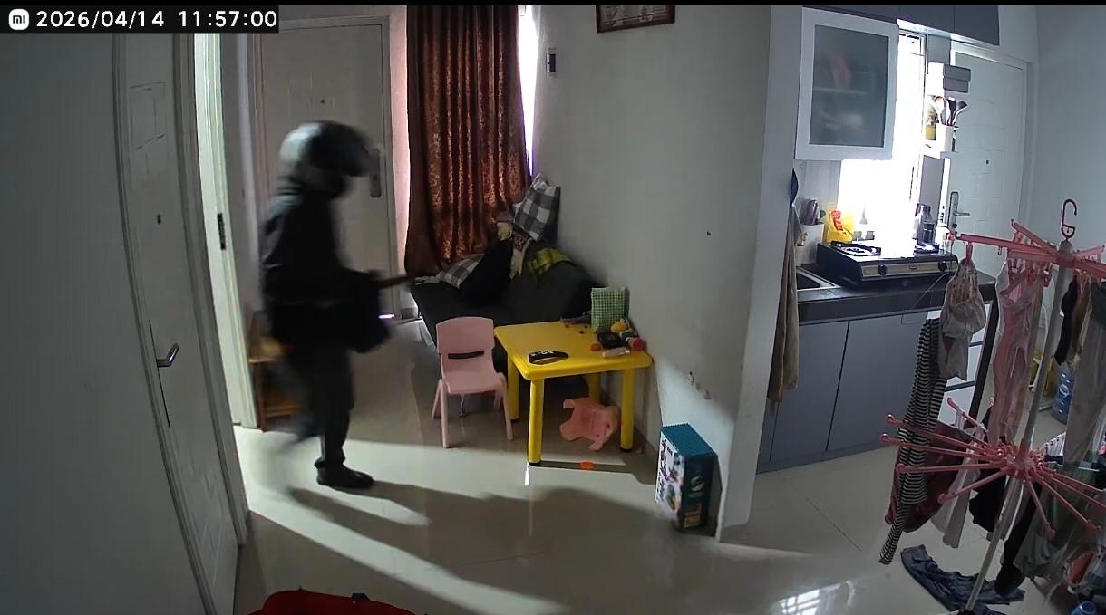 Bekasi - Aksi perampokan siang bolong di Bekasi Utara