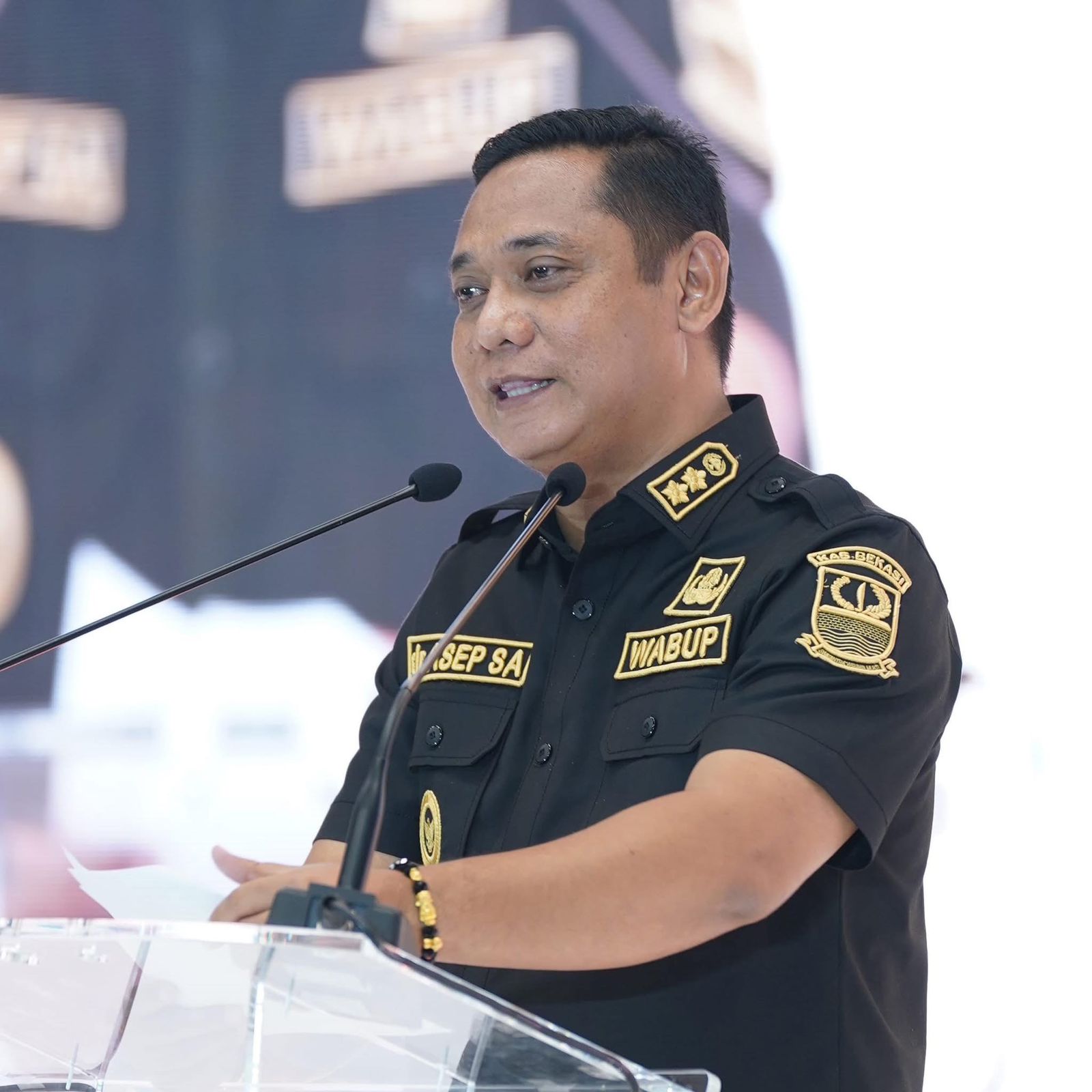 Kabupaten Bekasi - Hoaks akun Facebook palsu Plt Bupati Bekasi Asep Surya Atmaja