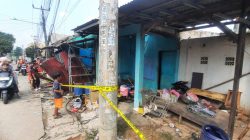 Kota Bekasi - Kondisi bangunan warga di dekat SPBE Cimuning, Mustikajaya, Kota Bekasi, hancur akibat ledakan hingga kebakaran hebat.