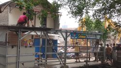 Bekasi - Pembongkaran Bangli di SS Rawa Baru Bekasi Timur