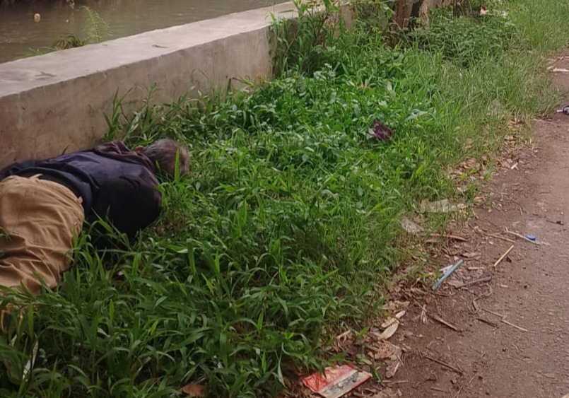 Kota Bekasi - Penemuan jasad pria Bintara Raya Bekasi Barat hari ini