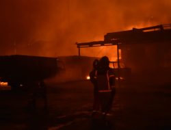 Ledakan SPBE Cimuning, Kobaran Api Capai 3 Meter