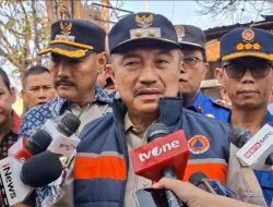 Plh Wali Kota Bekasi Jamin Biaya Medis 14 Korban Luka Bakar SPBE Cimuning dan Perbaikan Rumah Warga