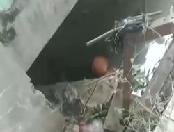 Geger! Sosok Mayat Pria Tanpa Identitas Ditemukan Tersangkut di Jembatan Perwira Kaliabang