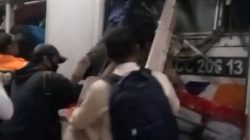 Mencekam! Detik-detik Kecelakaan KRL dan Argo Bromo Anggrek di Bekasi Timur, Berawal dari Mobil Taksi Listrik Mogok