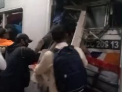 Mencekam! Detik-detik Kecelakaan KRL dan Argo Bromo Anggrek di Bekasi Timur, Berawal dari Mobil Taksi Listrik Mogok