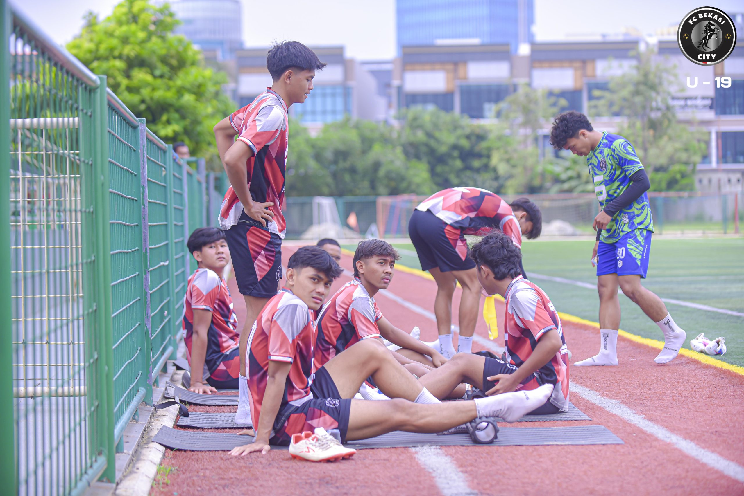 Kota Bekasi - Sesi latihan para pemain FC Bekasi City U-19