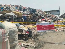 DLH Bekasi Segel Paksa TPS Ilegal Sriamur, Pelanggar Terancam Pidana