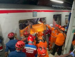 Basarnas Nyatakan Evakuasi Kecelakaan Kereta di Bekasi Timur Selesai, Seluruh Korban Perempuan