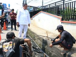Geram Galian Kabel Tak Berizin Bikin Macet, Tri Adhianto Semprot Pelaksana Proyek