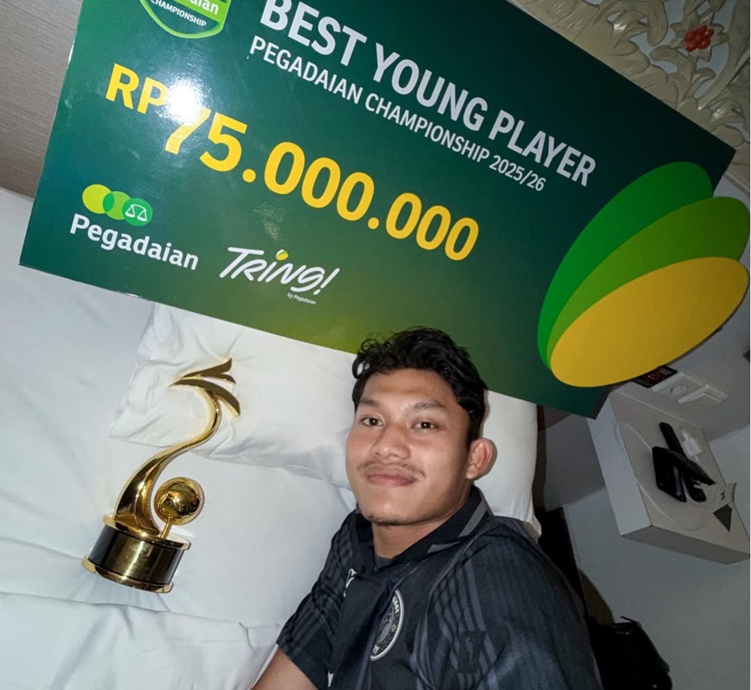 Bekasi - Ikram Al Giffari penjaga gawang FC Bekasi City menyabet gelar pemain muda terbaik. Foto: Ist/Gobekasi.id.