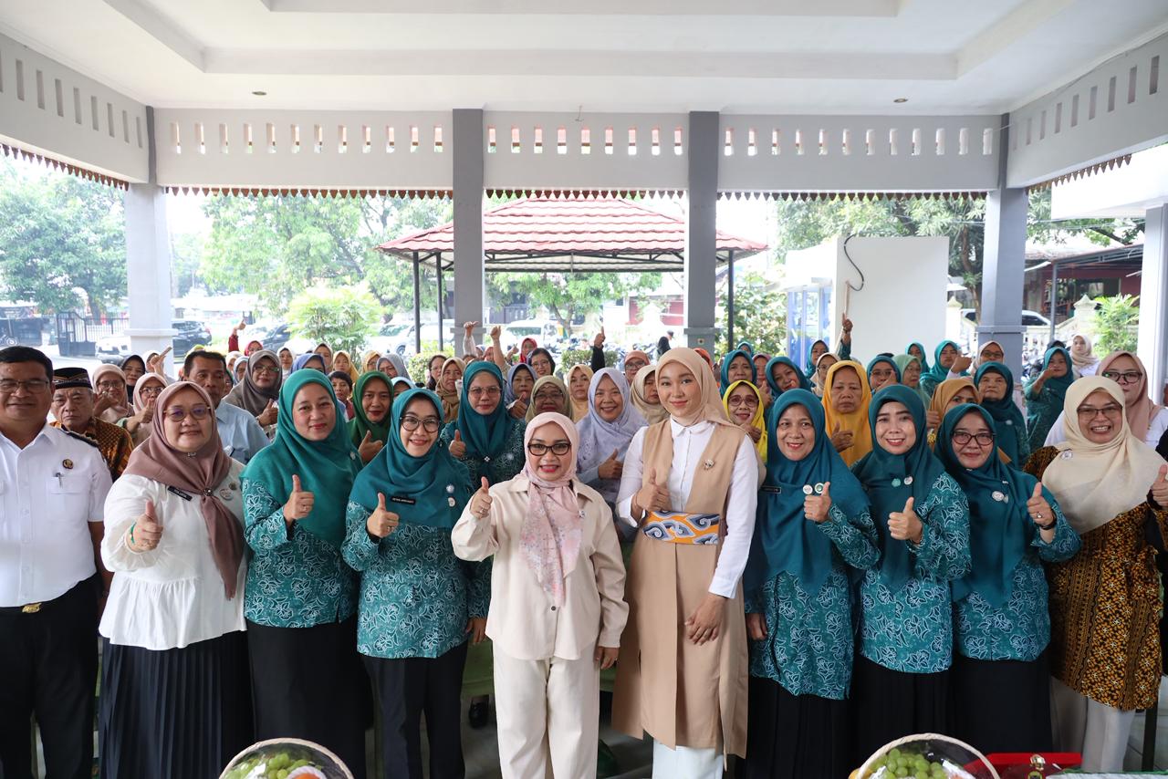 Bekasi - Sosialisasi Pusat Pembelajaran Keluarga (PUSPAGA) yang digelar di Aula Kecamatan Pondok Melati, Kota Bekasi, Rabu (13/5/2026). Foto: Ist/Gobekasi.id.