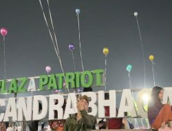 Malam Minggu Syahdu, Warga Bekasi “Serbu” Festival Balon di Plaza Patriot