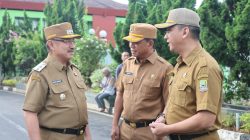 Bekasi - Pelaksana Harian (Plh) Wali Kota Bekasi, Abdul Harris Bobihoe bersama Sekda Junaedi usai memimpin apel pagi gabungan yang diikuti oleh seluruh aparatur sipil negara (ASN) di lingkungan Pemerintah Kota Bekasi, Senin (25/5/2026). Foto: Ist/Gobekasi.id.
