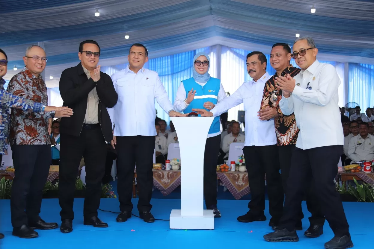 Bekasi - Menteri Imigrasi dan Pemasyarakatan, Agus Andrianto, meresmikan proyek fasilitas perumahan untuk Aparatur Sipil Negara (ASN) di Desa Kalijaya, Kecamatan Cikarang Barat, Kabupaten Bekasi, Selasa (19/5/2026). Foto: Ist/Gobekasi.id.