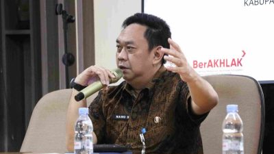 Bekasi - Sekretaris Inspektorat Kabupaten Bekasi Nano Setiana memimpin rapat teknis program Pariwara Antikorupsi. Foto: Ist/Gobekasi.id.