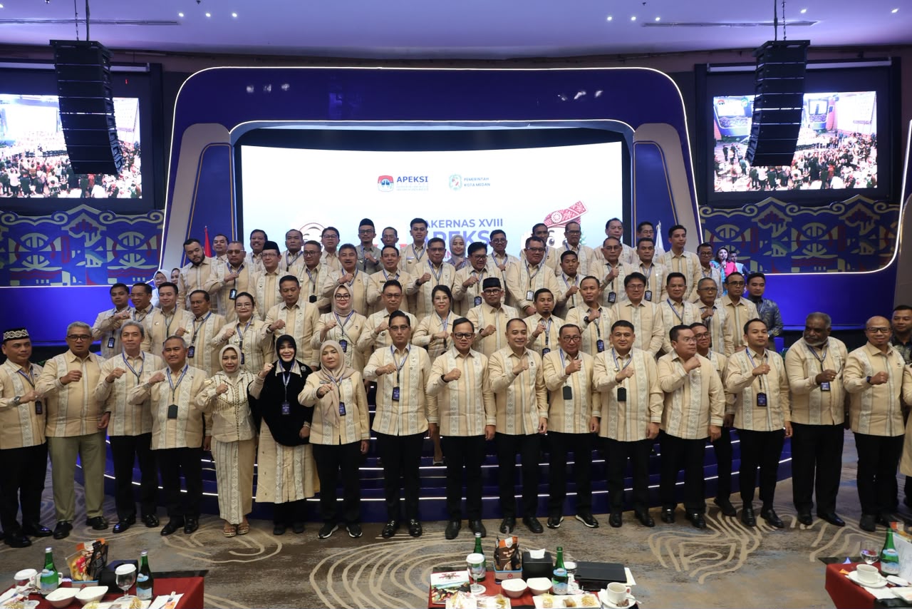 Bekasi - Rapat Kerja Nasional (Rakernas) XVIII Asosiasi Pemerintah Kota Seluruh Indonesia (APEKSI) Tahun 2026 yang dihelat di Grand City Hall, Kota Medan, Provinsi Sumatera Utara, Rabu (1/7/2026). Foto: Ist/Gobekasi.id.