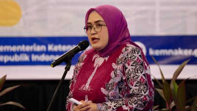 Bekasi - Direktur Jenderal Pembinaan Hubungan Industrial dan Jaminan Sosial (PHI dan Jamsos) Kemnaker Indah Anggoro Putri. Foto: Ist/Gobekasi.id.